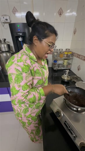 Biwi ne aaj khana jala diya #fight #shorts #comedy #minivlog #vlog #funny #couple #trending