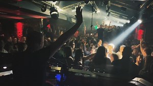 17K views · 760 reactions | The first weekend after new years eve is always kinda slow. Everybody is low on cash and prefers to stay at home! Except when you invite Pat B to your club <3 | Pat B | Facebook