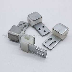 [Hot Item] Different Holes Different Color Metal Spring Clips Hardware Spring Fitting Furniture Clip