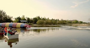 Jackass 3D - Jackass 3D: Duck Hunting