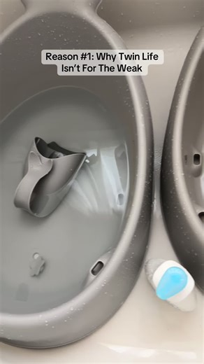 Reason #1 Why Twins Should Come With A Manual: 10 minutes to bathe two babies— until one turns it into a “poo-tastrophe” and the other wants to grab it. Thankful our @Skip Hop tubs kept the chaos contained. #boygirltwins #bathtime #parentingfail #momhumor