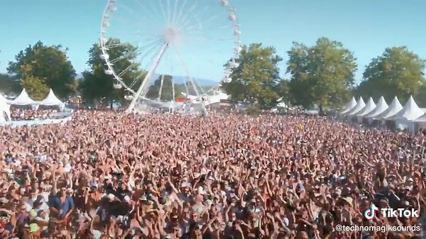 Best Techno Rave Crew with DJ Fisher | SuperShow Highlights