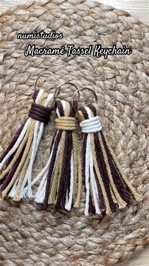 tassel keychains tutorial #diymacramé #macrame #diykeychain #macramétutorial #gatheringknot
