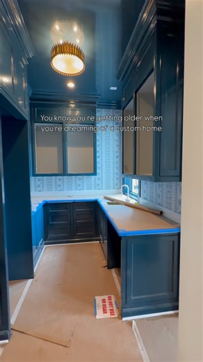 Cupic Custom Homes on Instagram: "Ain’t that the truth! We know you like looking at beautiful and dreamy homes. 🥰⁠ ⁠ ⁠ #cupiccustonhomes⁠ _____________________⁠ ⁠ Our services: ⁠ Luxury home building | Luxury home maintenance | Practical advice ⁠ ⁠ Let’s get in touch:⁠ 📧sales@cupiccustoms.com ⁠ 📲832-940-0831⁠ 📍1763 Campbell Road, Houston, TX 77080⁠ #bluewallpaper #customhome #wetbar #bluelacquerwalls"