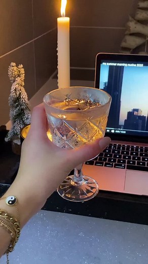 Thanksgiving Evening Routine for a Cozy Christmas