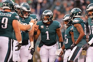 NFL fans hate the Eagles new logo