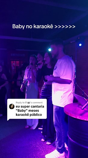 Replying to @B'🪩 baby simplesmente um hino #justinbieber #onedirection #jb #karaoke #fyp #fy