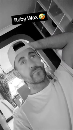 ruby wax #shorts #comedy #parody #funny #hilarious #jokes #laughter #funnyjokes #funnystories