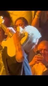 Pearl Jam - Even Flow Live (Mike McCready Amazing Guitar Solo Performance) At MCG, NY, USA, 3/8/2024