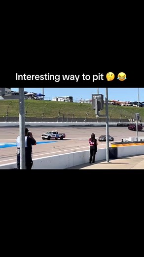 20K views · 97 reactions | You don't see that everyday Via TT motorsportstoday [nascar, pitstop, racing] | Lucky Dog on Track | Facebook