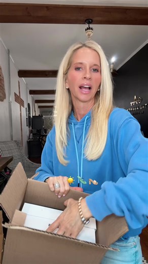 Top Stylish Sandals for Summer 2023