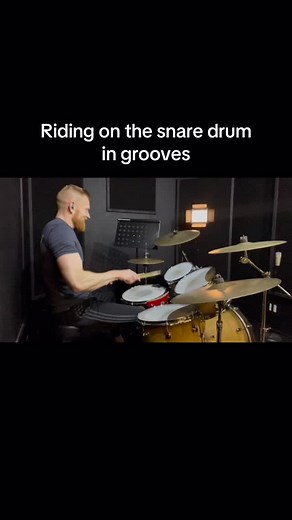 Enhance Your Basic Grooves By “Riding The Snare” Shoutout to channel member Mark - Here’s a classic way to elevate your rock groove, and a great dynamic and physical workout for your snare hand. Notation and practice-along versions for three different version of this groove on my Buy Me a Coffee channel members’ page now, here: https://www.buymeacoffee.com/mikebarnesdrums/enhance-your-basic-rock-groove-by-riding-the-snare-notation-practice-alongs Support this channel: Buy a coffee/become a chann