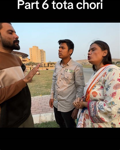 Auntie Se Phadda Part 6: Tota Chori Ka Drama