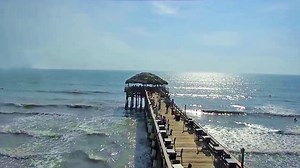 Live webcam on the Coco Beach pier