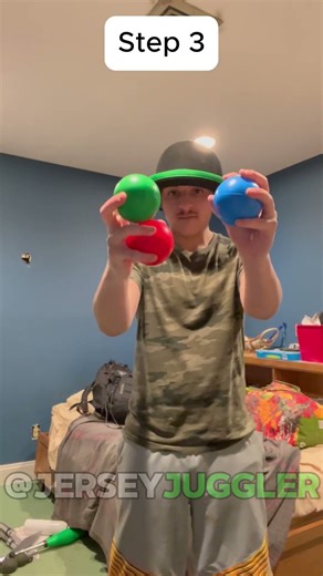 how to juggle like your a cartoon character