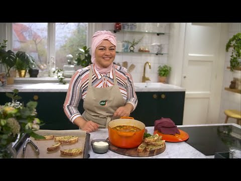 Kökets middag: Mustig köttfärssoppa med rotfrukter och vitlöksbröd - Köket
