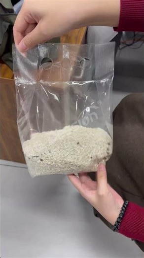 Automatic Rice Beans Packing Machine #packagingmachinery #packagingmachine #packingmachine