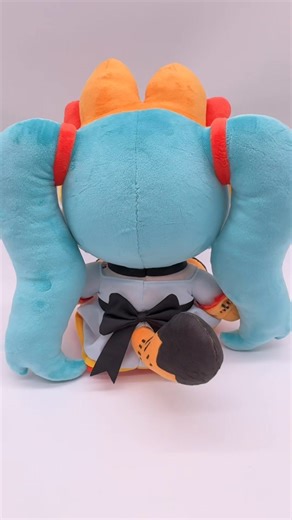 110K views · 169 reactions | mondays  all new Garfield collection featuring the Garfield Miku plushie is finally out | Youtooz | Facebook