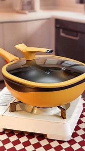181K views · 1.2K reactions | The nonstick your kitchen needed #cookingathome #KitchenEssentials #kitchenhacks #pan #kitchenfinds | Taylor Recipes | Facebook
