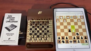 Fidelity Electronics Mini Sensory Chess Challenger https://www.youtube.com/watch?v=dR2uO-bG0V0 | Daily Rad | Facebook