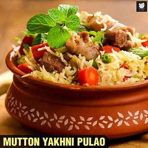 491K views · 7.4K reactions | Let's make delicious Mutton Yakhni Pulao or Kashmiri Yakhni Pulao recipe with Chef Varun Inamdar. This wonderful delicacy from the heaven of India is a perfect combination of Rice & Mutton. | Get Curried | Facebook