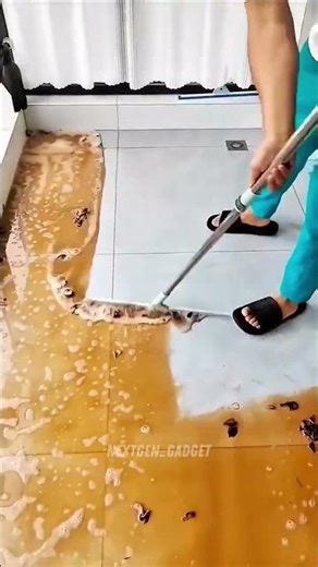 \\Magic Silicone Wiper with Extendable Handle Best Home Cleaning Gadget 🧹✨