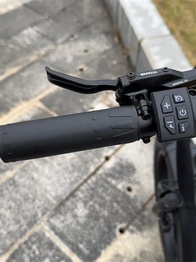 🌤️ A ride you’ll keep coming back to. 🚲 Not just for today. Not just for weekends. A bike that fits naturally into everyday life 🤍 Learn More: https://eu.rattanebike.com/products/rattan-lf-pro-2026-europe #EbikeAdventure #lfpro #EbikeLife #EbikeCommunity #electricbike #rattanebike