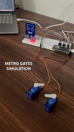 Project METRO GATE SIMULATION #arduino #iotprojects #EngineeringProjects #BTechProjects #TechShorts