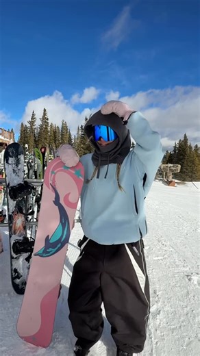 ★ 𝒜𝓃𝓃𝒶 𝐹𝒶𝒾𝓉𝒽 ★ | Bluebird days hit different when you can actually see 🤍 These fit perfectly with my helmet (no gaps, no pressure), the lens shape gives... | Instagram