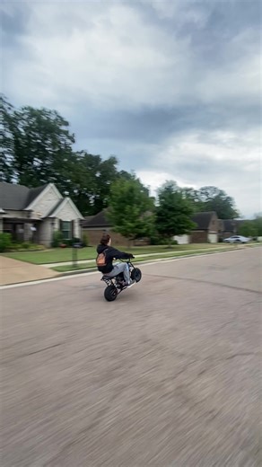 Minibike Wheelie Stunts: Trust in God