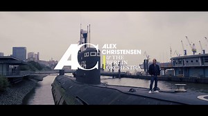 Liebe Freunde, es ist soweit ! Hier ist mein neues Album "Classical 90s Dance". Ich habe mit viel Herzblut 14 Hits der 90er mit einem 50 Mann Orchester neu aufgenommen und auf diesem Album verewigt. Wir haben zu jedem Song auf dem Album ein Video gedreht. Hier der Teaser für die Videopremiere zu "Das Boot" am Sonntag um 12:00 Uhr. Folgt dem Link und hört, streamt oder kauft das Album: http://preorder.click/Classical90sDance Teilt gerne mit mir die Freude über das Album ! | Alex Christensen