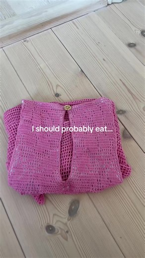 The Flourishing Mini Dress crochet pattern is up on my website www.crochetbybelladonna.com or through the link in my bio💗🌸 #crochetinspo #crochetideas #crochetfilet #crochetflower #crochetdress #crichetinspiration #crochetpattern