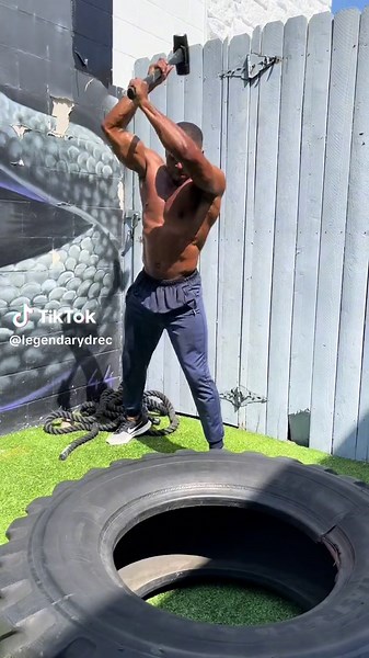 Sledgehammer training is a dynamic and effective form of exercise that offers several benefits: 1. **Increased Strength:** Using a sledgehammer for exercises like tire smashing or pounding targets engages multiple muscle groups simultaneously, leading to increased overall strength development. 2. **Improved Endurance:** Sledgehammer training involves performing repetitive movements over an extended period. This can help enhance cardiovascular endurance and stamina. 3. **Improved Muscle Condition