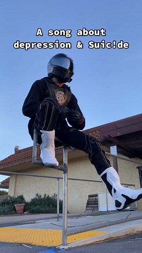 Energetic Motorcycle Dance Song ft. Anime Characters | Jpop Vibes