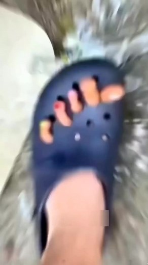 What to Do If Glass Gets Stuck in Your Foot ? #usareels #education #facts #DidYouKnow #usa | Fact Galaxy 2.0