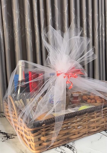 Food Blogging Challenges: Cooking and Filming Tips