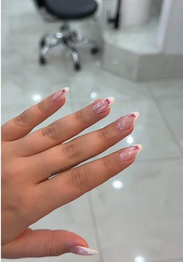 Stunning Holiday Nail Inspiration for Christmas