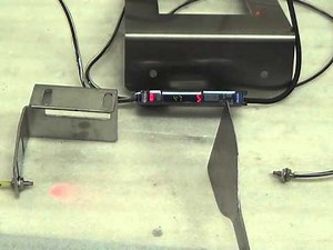 KEYENCE FS-V31+FU-77 The dual digital fiber amplifier (base unit)+ fiber unit 動作確認