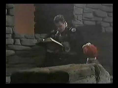 Monsterpiece Theater - Hamlet