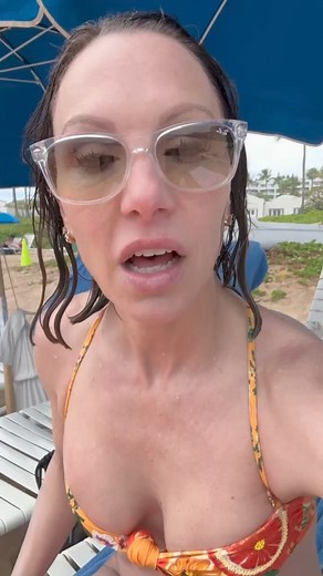45K views · 426 reactions | Went boogie boarding.. caught some waves but lost my bottoms 浪 (they were retrieved) Check out my stories for all my Hawaiian shenanigans  #traveldiaries #hawaiivacation #beachvibes #hawaiiunchained | Small Town Me | Facebook