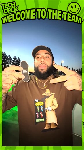 Tech Deck on Instagram: "Surprize! Yes, the 2nd new team member! Welcome to the Tech Deck Team @hollowheads.fb. #TechDeck #StartSmallGoBig"