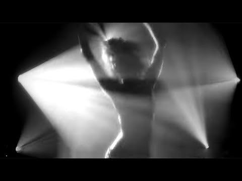 Bryan Adams - She's Only Happy When She's Dancin'