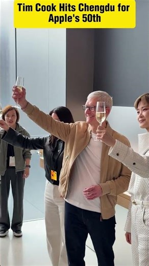 Tim Cook Hits Chengdu for Apple's 50th