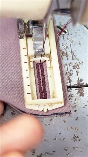 Vintage Sewing Machine Buttonhole Tips for Neat Results #sewingtips #buttonhole #vintagetool