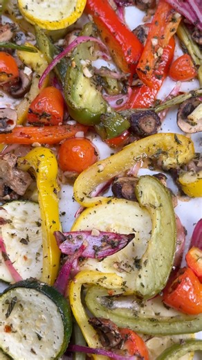 🥦🔥 The Veggie Marinade That Converts Everyone 🔥🥦 Crispy edges. Golden glow. Big flavor. Yes—even the veggie-haters ask for seconds. 😮‍💨✨ This no-fail marinade takes any vegetable from basic to crave-worthy and works just as well as a side dish or the main event. Serve it with fish, chicken, or steak—or let the veggies steal the spotlight. 🍗🐟🥩 Mix and match your favorites (broccoli, bell peppers, zucchini, carrots, onions), but don’t mess with the base—this balance of citrus, savory, and