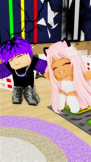 we had a pillow fight and juice broke the tv..📺😱#robloxshorts #roblox