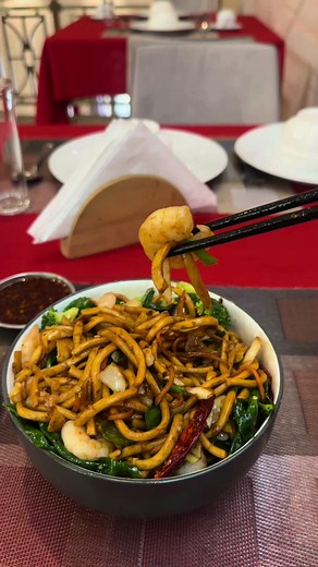 #tiantianchinesekitchen😍😍😍 @Chinese restaurant in Addis @Tian_Tain_noodle Noodle with shrimp 🍤🌶️ Order 0913548888