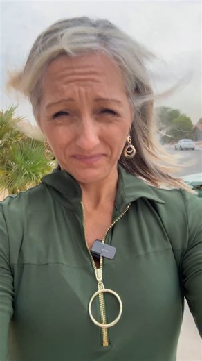 🌬️Windstorm in Palm Desert/Rancho Mirage. Is it this bad where you are? Thalia is near Monterey Ave & Gerald Ford in Palm Desert. | NBC Palm Springs