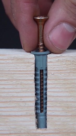 Toothpicks save the day once again! | MetDaan DIY