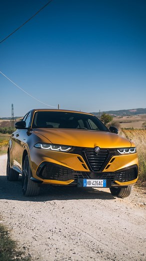 Alfattitude® on Instagram: "Small changes, but with immediate and real life effect. And a new Giallo Ocra paint that really suits the Italian feel of the new Alfa Romeo Tonale. 💫 Full story on alfattitude.com #AlfaRomeoTonale"